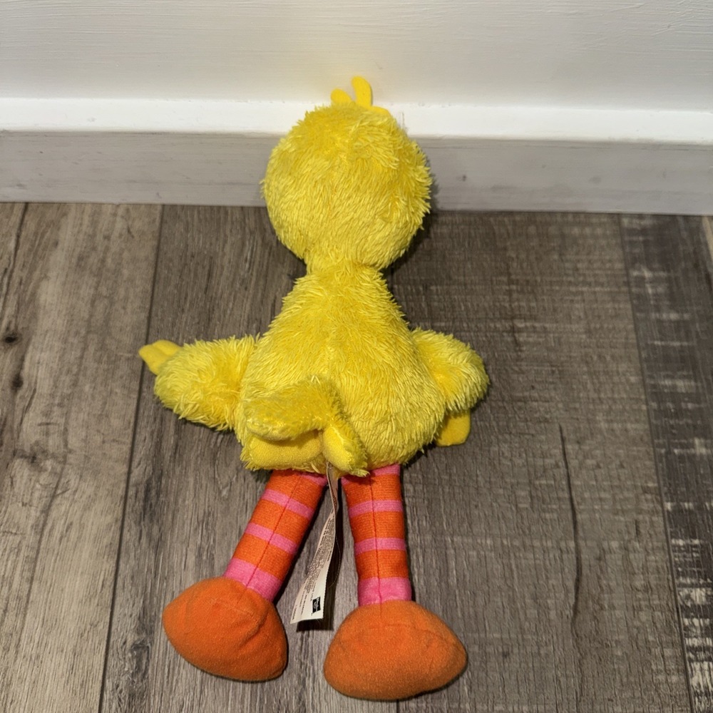 Hasbro Sesame Street Big Bird Plush 9" Stuffed Animal Toy - Picture 6 of 9